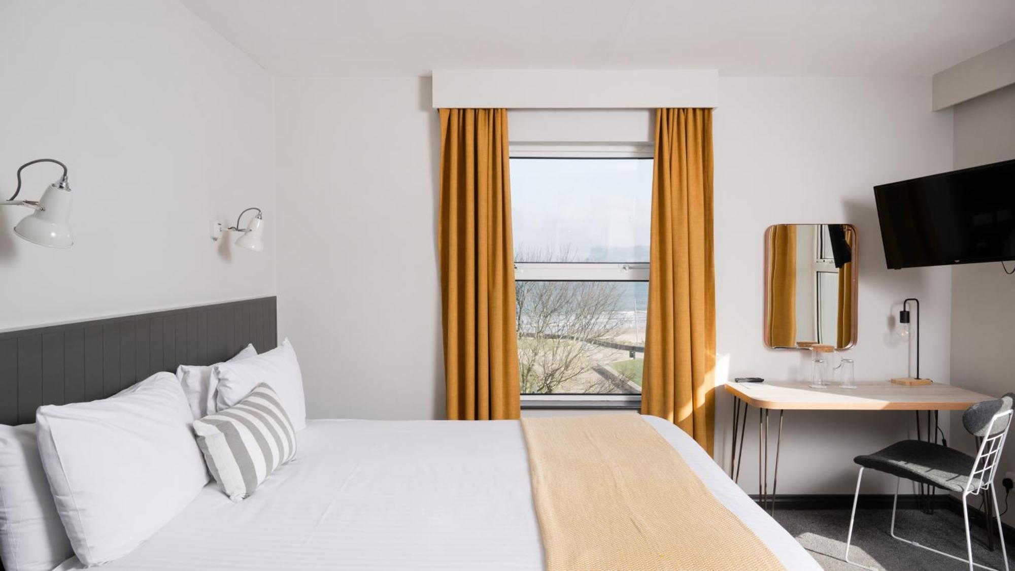 Marine Hotel باليكاسل المظهر الخارجي الصورة